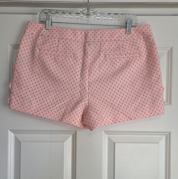 NWOT J. Crew White & Pink Polka Dot Shorts with Scalloped Pockets - Size 12 - Picture 2 of 8
